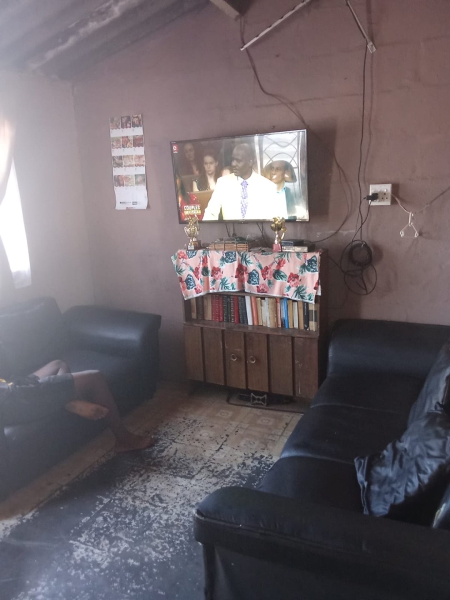 2 Bedroom Property for Sale in Kleinvlei Western Cape